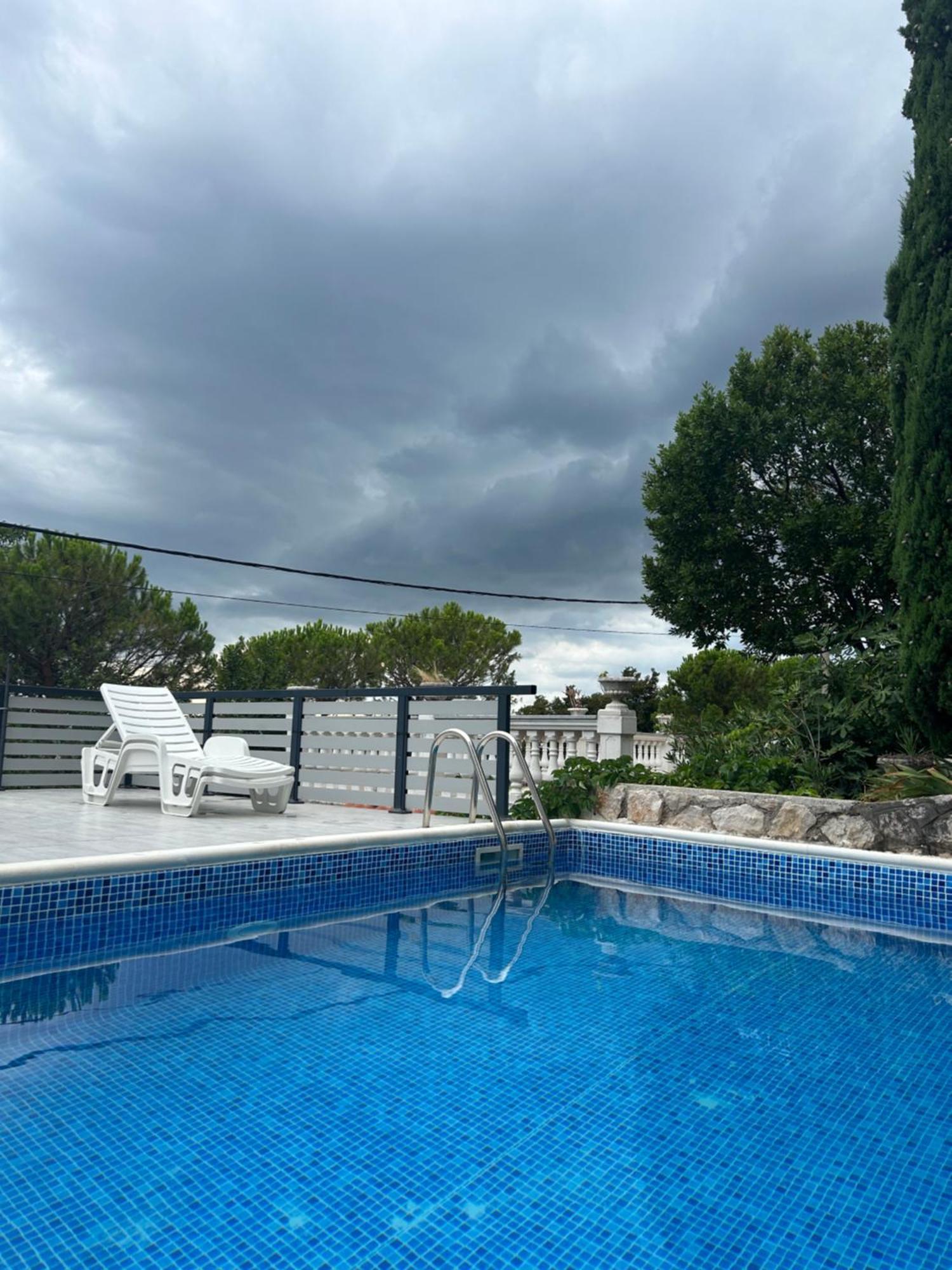 Sobe Za Odmor Jadran Hotel Dramalj Bagian luar foto