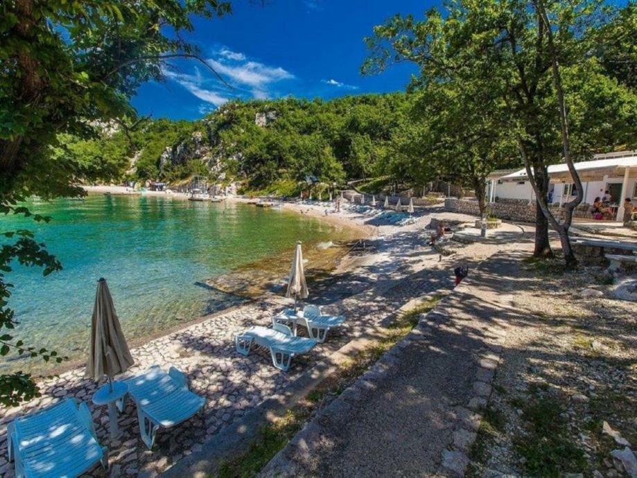 Sobe Za Odmor Jadran Hotel Dramalj Bagian luar foto